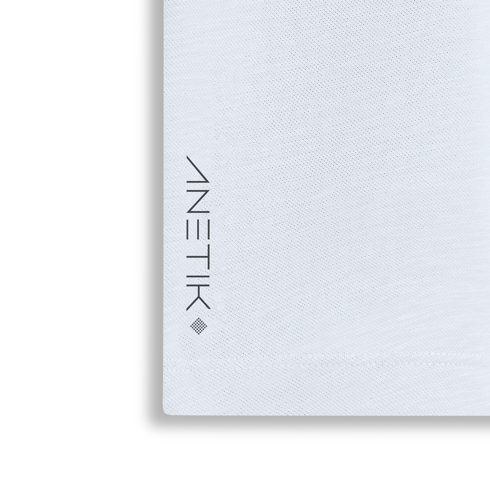 WHITE HEATHERED