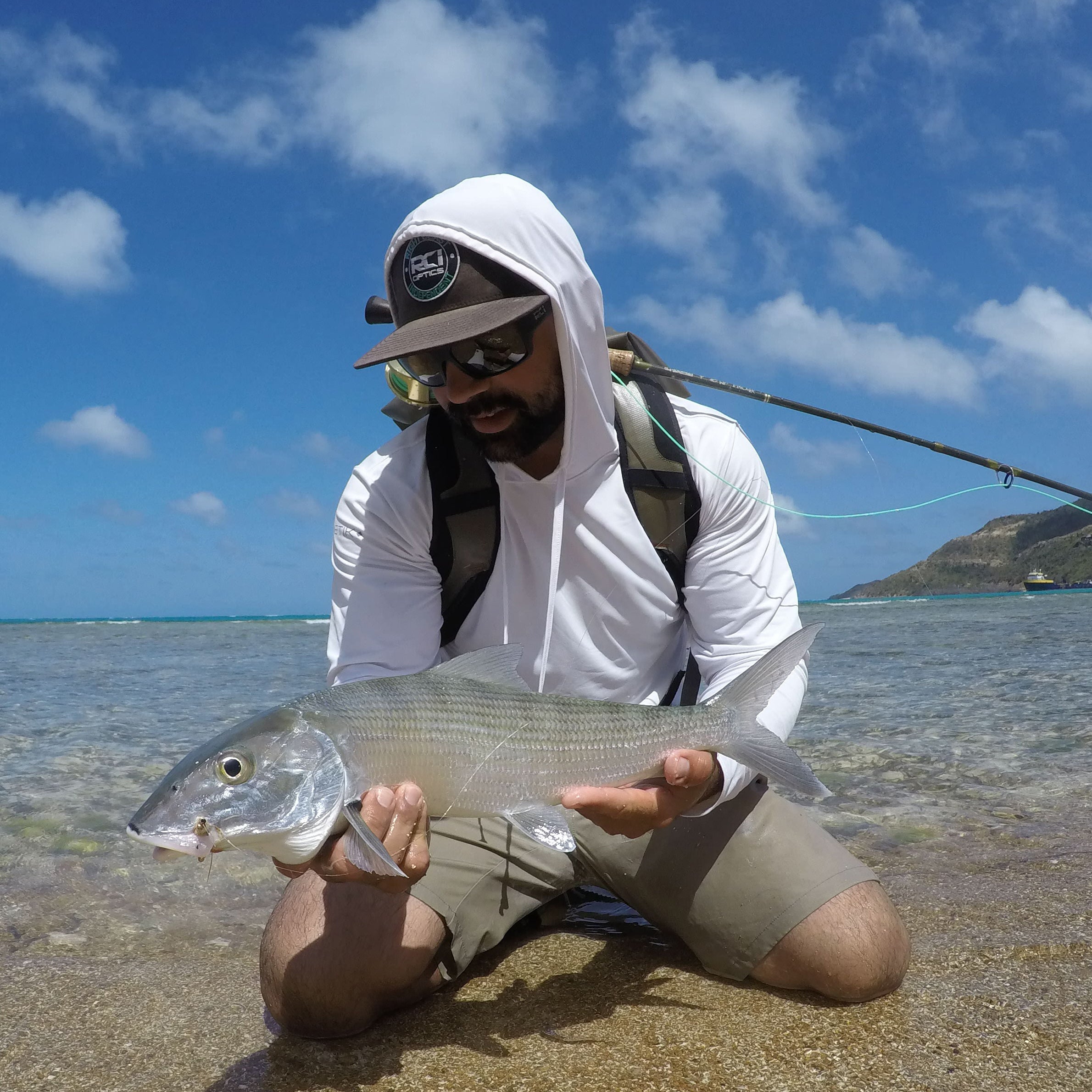 WHITE HEATHERED
