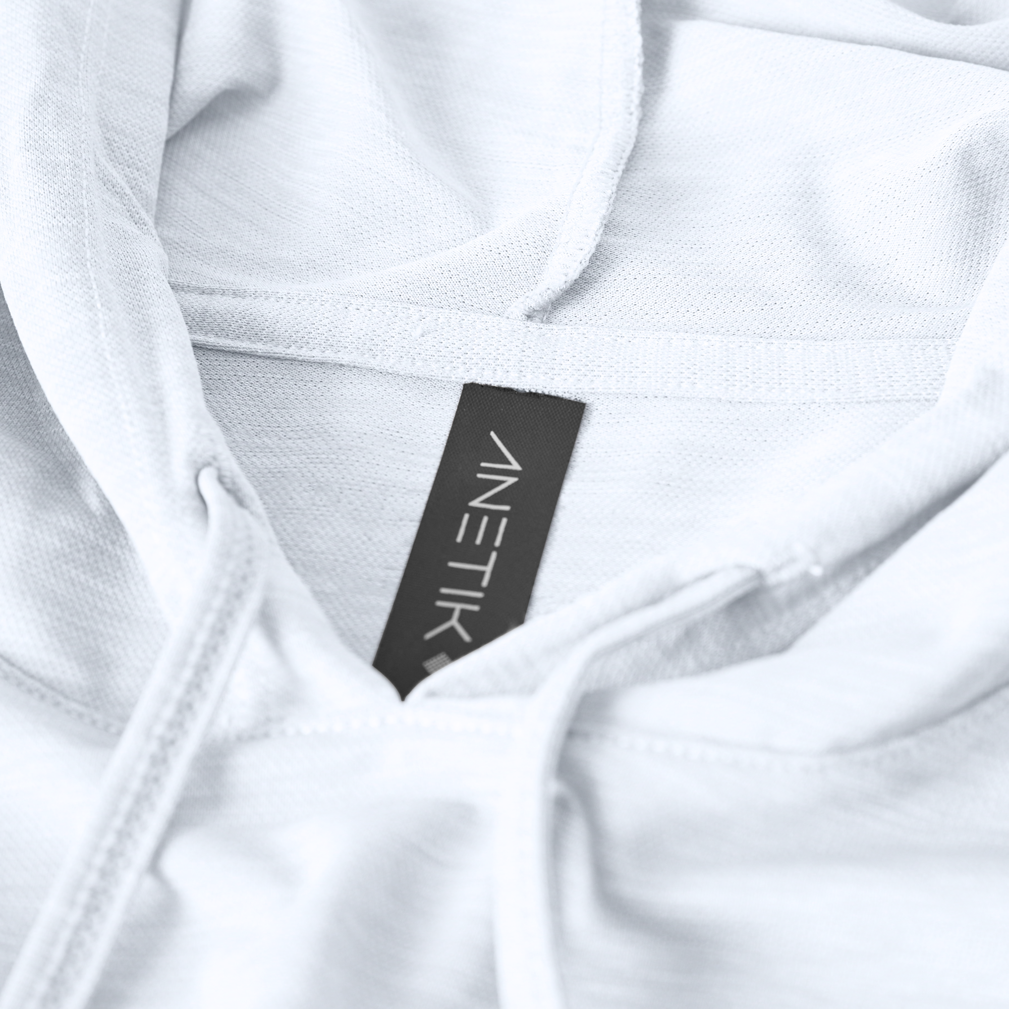 WHITE HEATHERED