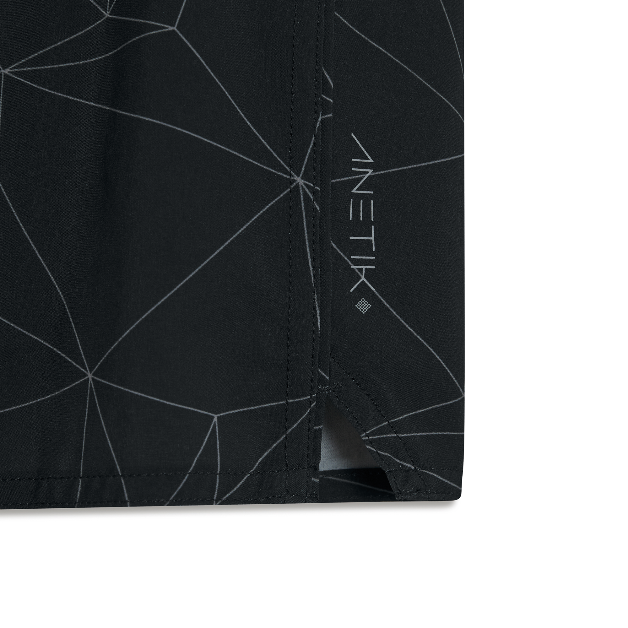 FRACTAL BLACK