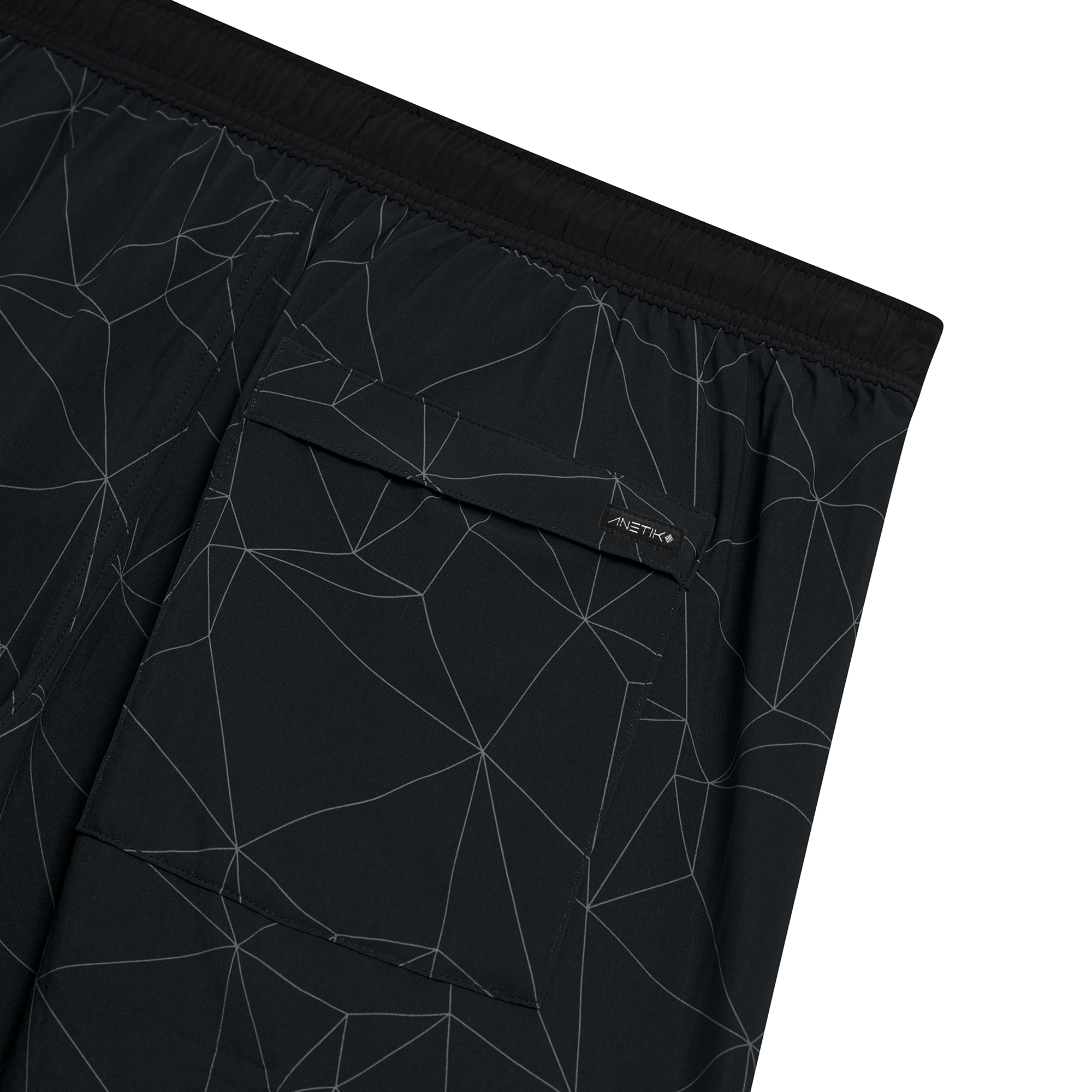 FRACTAL BLACK